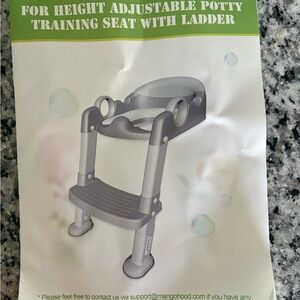 Height Adjustable Potty Training Seat with Ladder Blue and White New Never Used